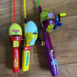 Vtg‎ Kids Fishing Rod Combo Lot Disney Cars Tweety Dora The Explorer Zebco